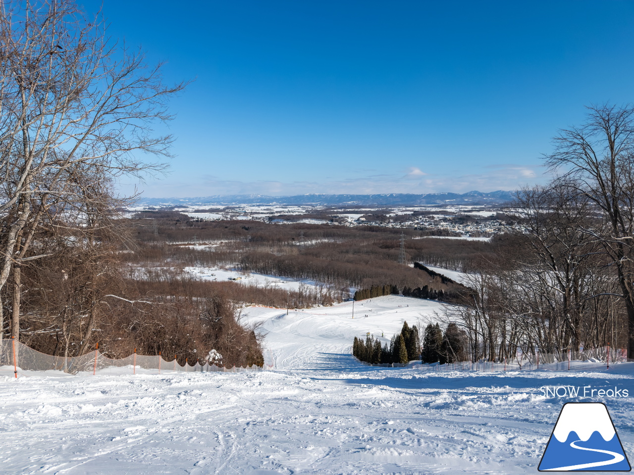 安平町営安平山スキー場｜こんなスキー場が近所にあったら最高…。コンパクトなのに飽きの来ない『あんぺいざん』スキー場♪